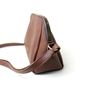 Fira Tas Selempang wanita Desain Minimalis dan Elegan